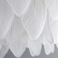 Designerska lampa wisząca PIUMA LONG - w kolorze białym
